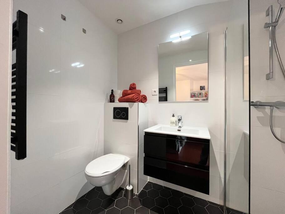 Appartement A Pied Du Centre Avec Place De Parking Арль Екстер'єр фото